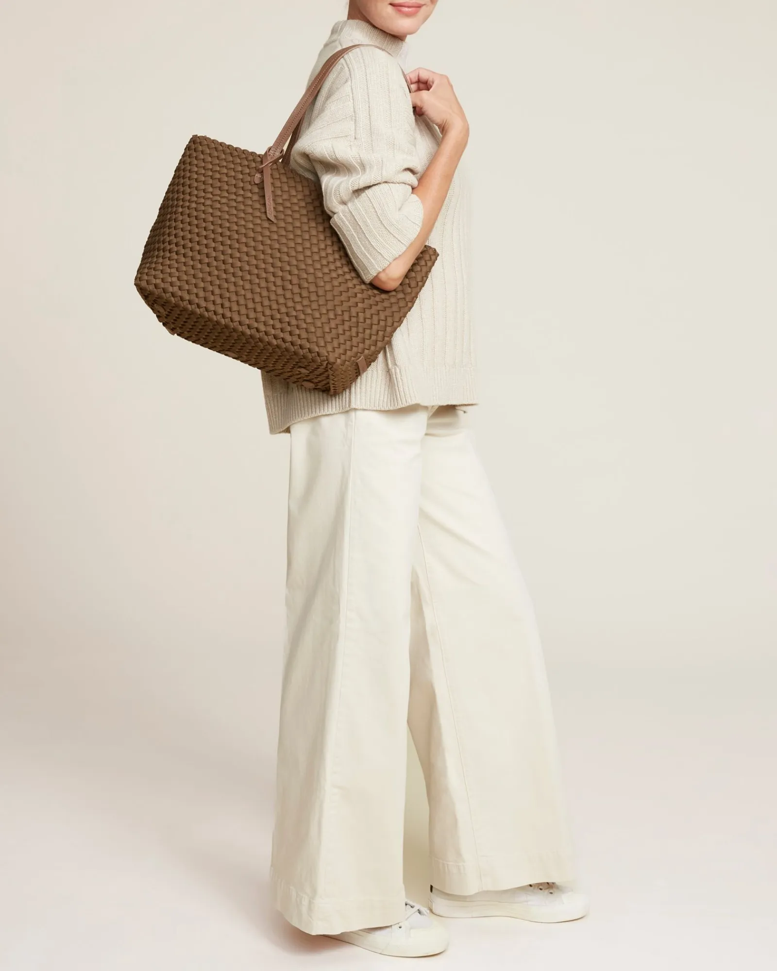 Totes^NAGHEDI Jetsetter Liten Veske
