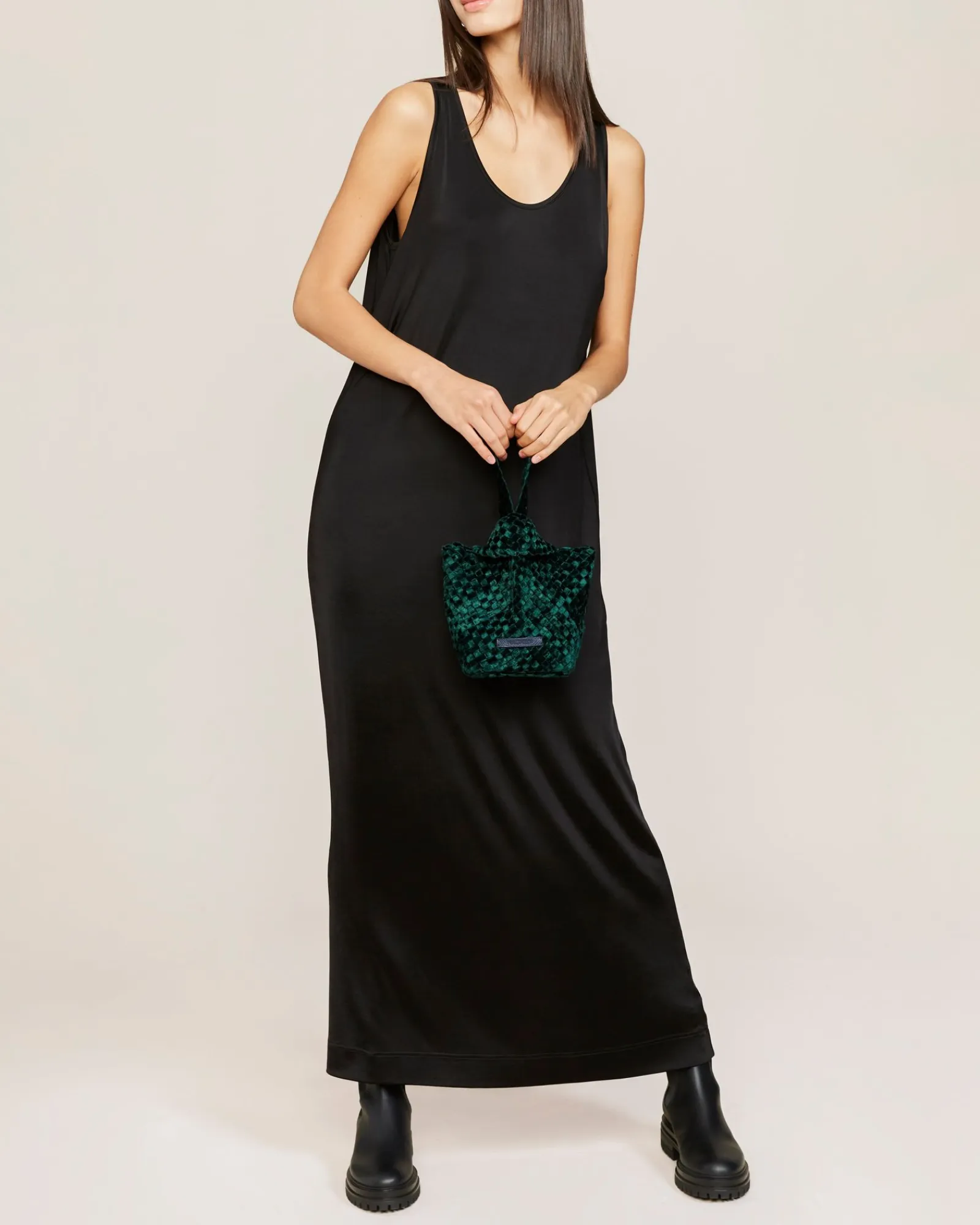 Clutcher^NAGHEDI Kyoto Clutch Velvet