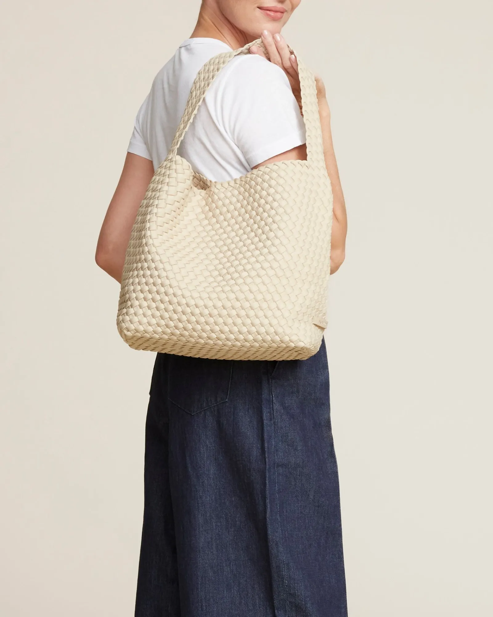 Totes^NAGHEDI Nomad Hobo