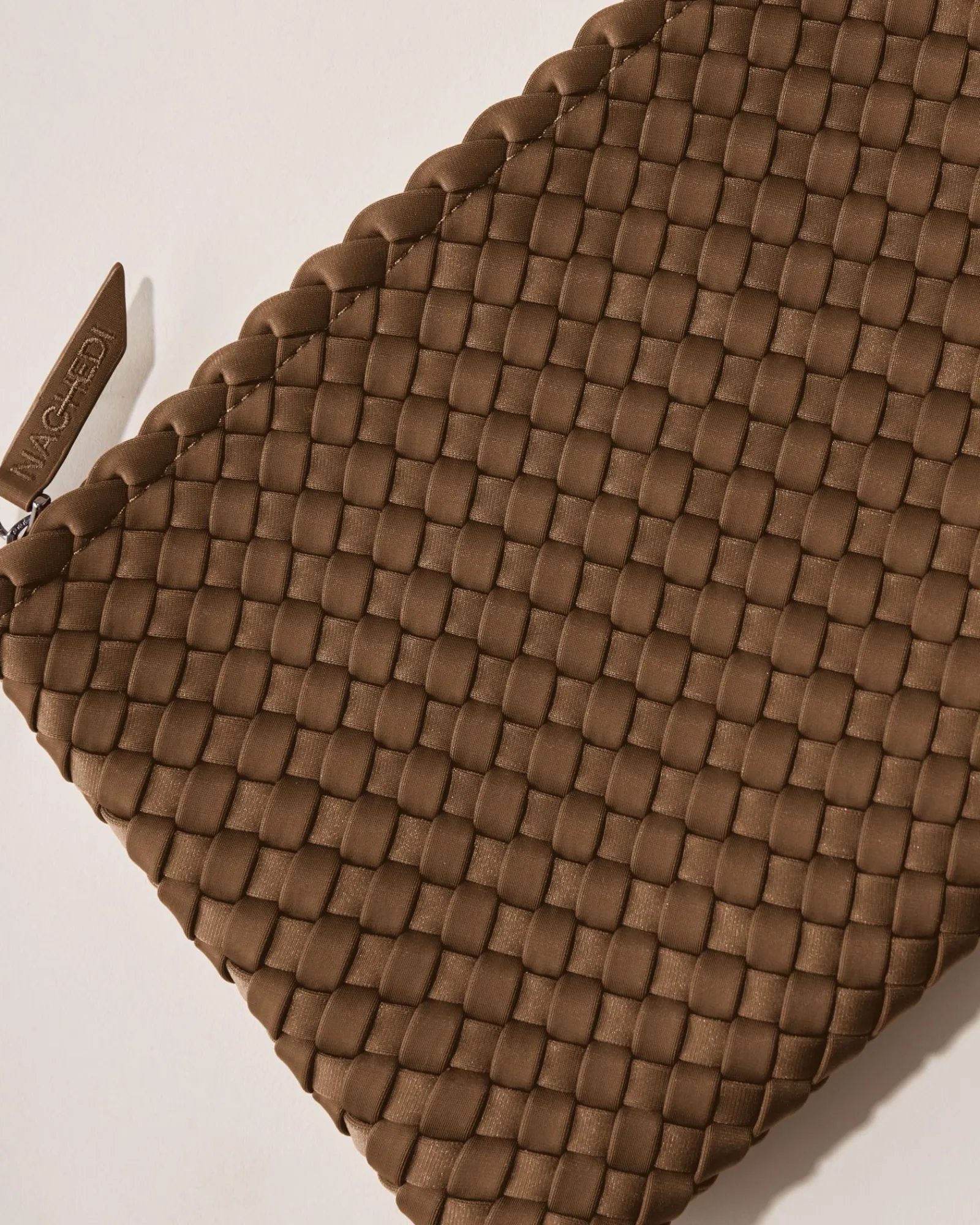 Totes^NAGHEDI Nomad Hobo