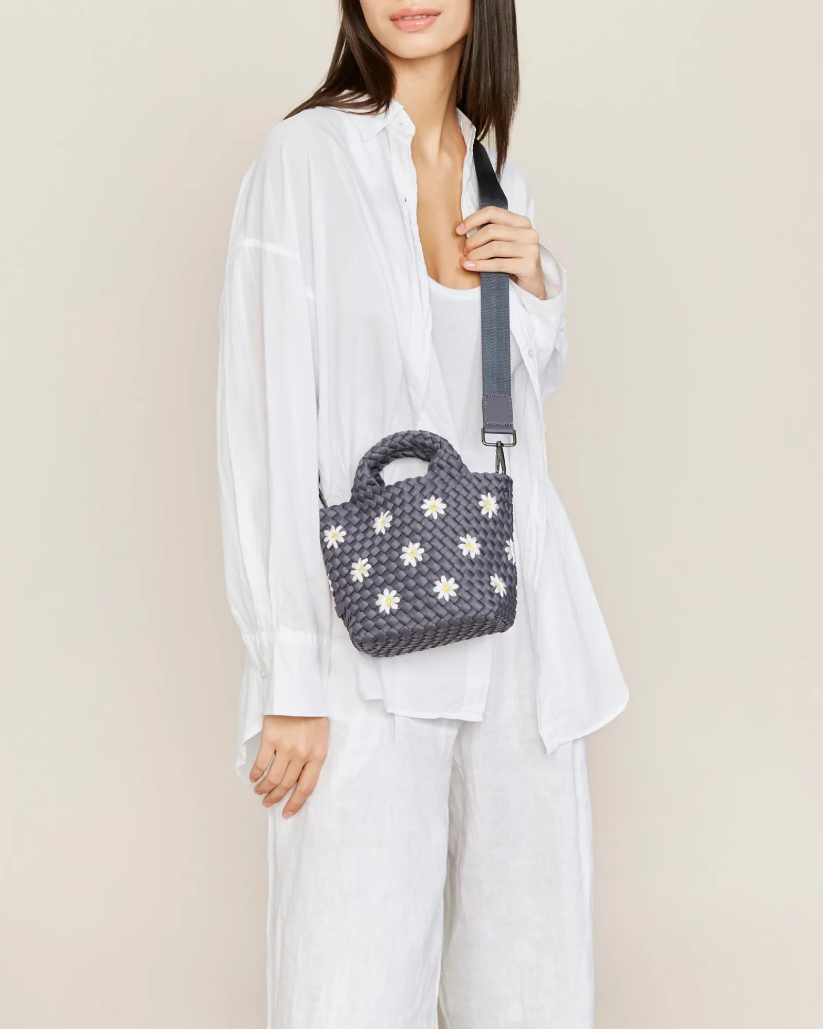Tverrkropper^NAGHEDI St. Barths Petit Tote Daisy
