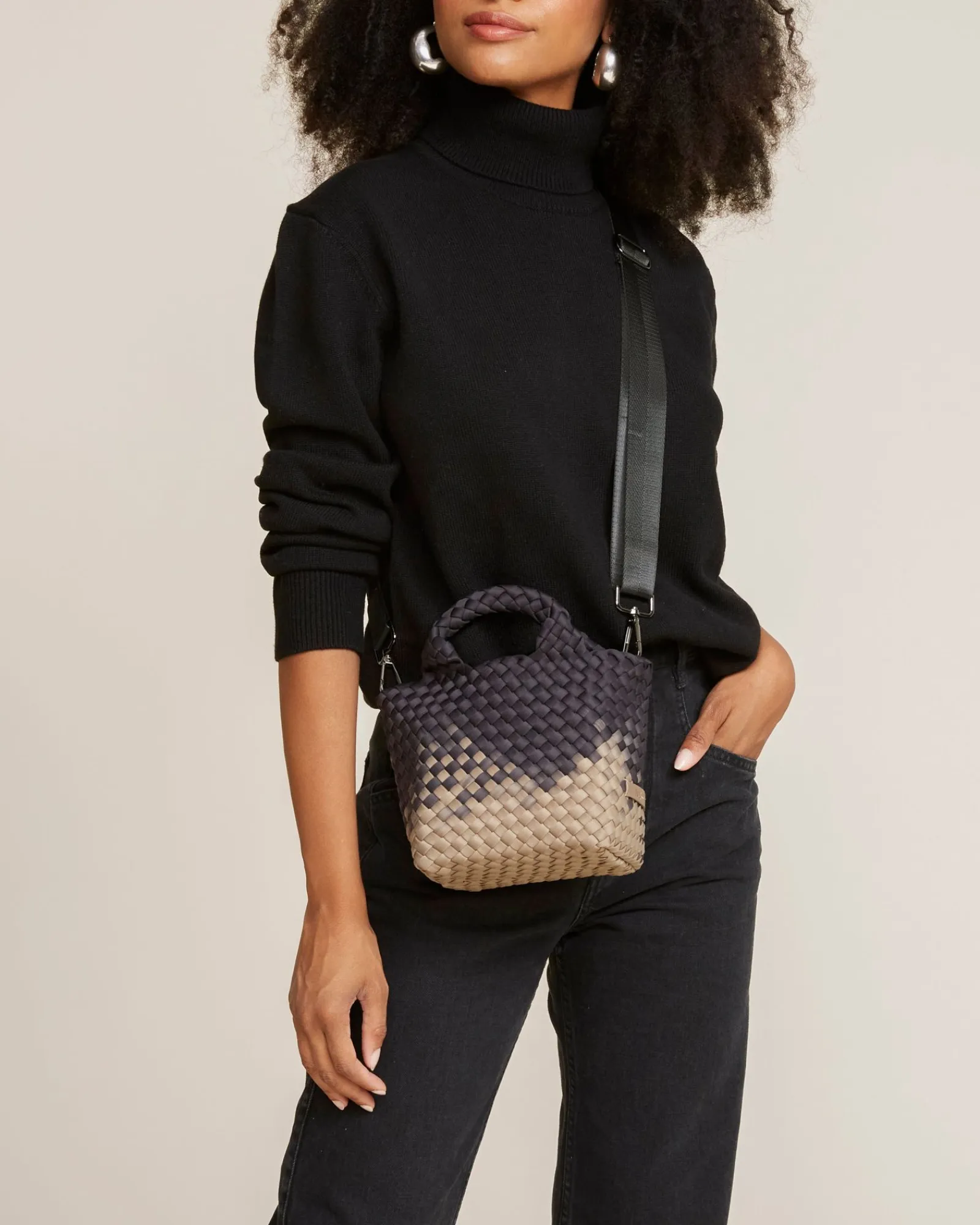 Tverrkropper^NAGHEDI St. Barths Petit Tote Grafisk Ombre